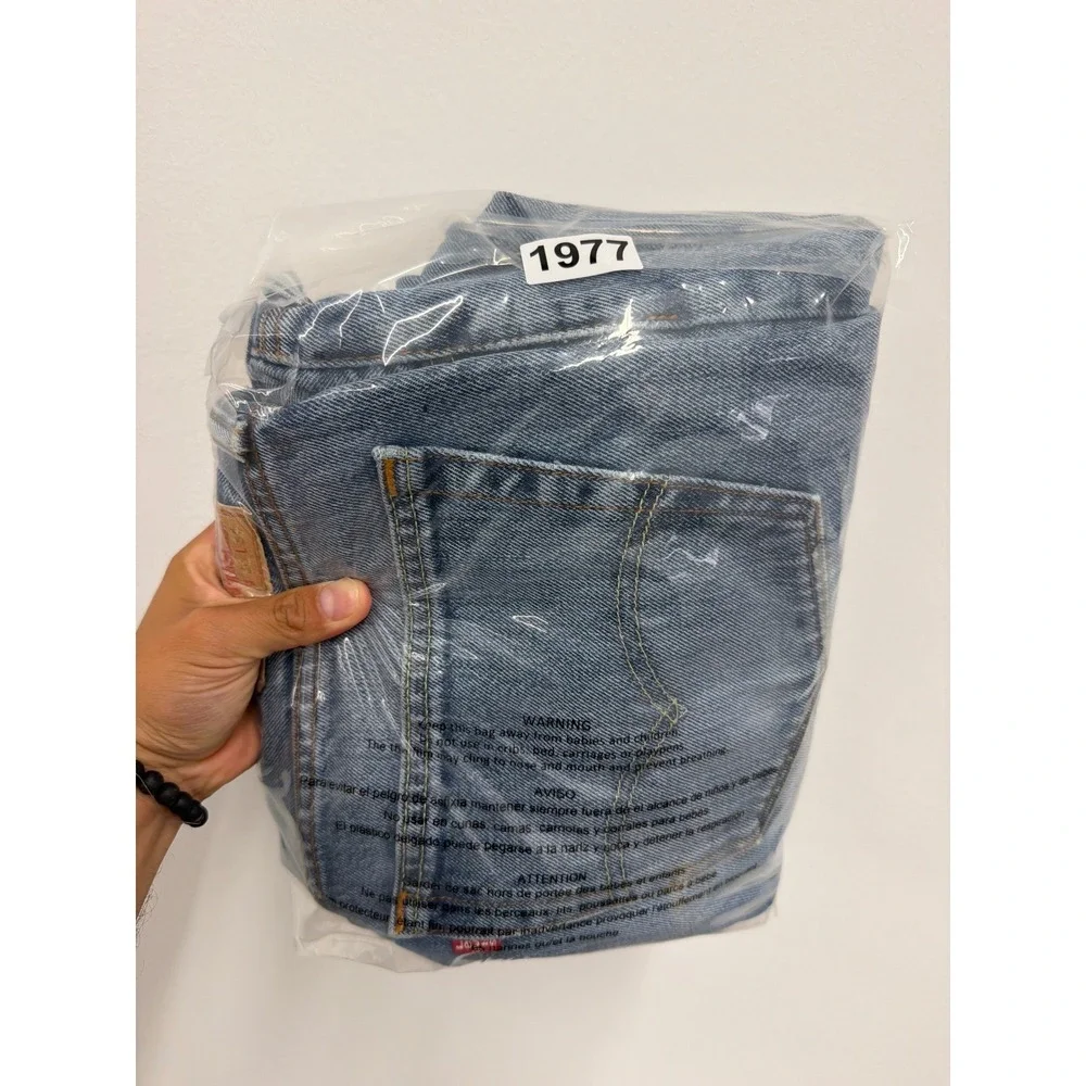 Levis 505 Regular Fit Straight Leg Jeans Light Wash Blue Distressed Mens 36x34